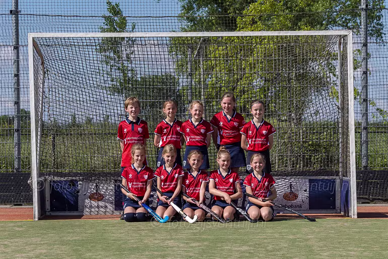 2025_05_17 MHC Bwaard Teamfoto  MO8-1   MO8-2  MO10-1mix